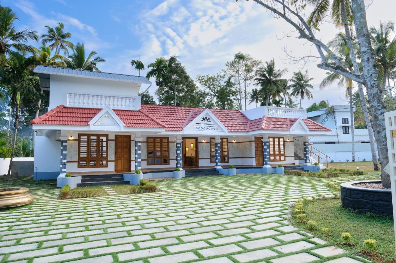Serene Stay Alappuzha Bagian luar foto