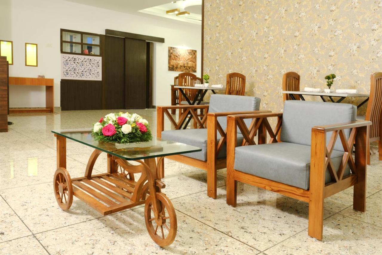Serene Stay Alappuzha Bagian luar foto