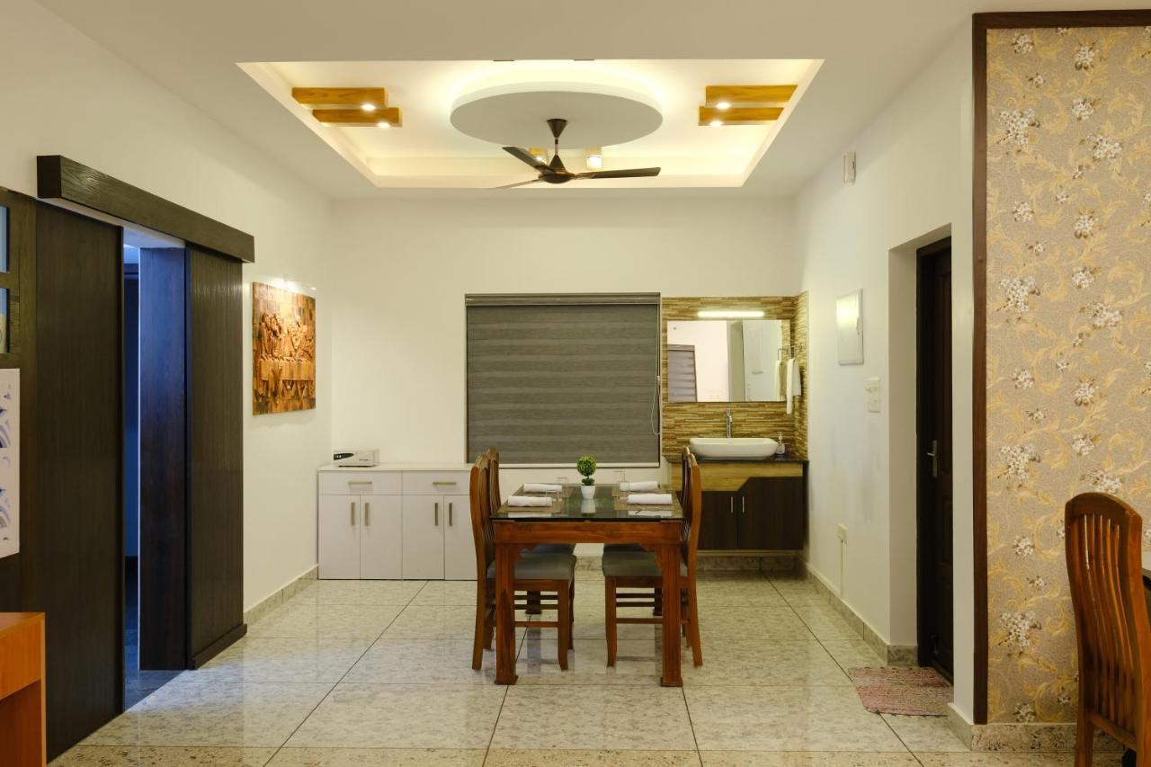 Serene Stay Alappuzha Bagian luar foto